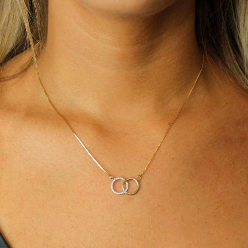 Colar Pingente Círculos com Pedras de Ouro 18k