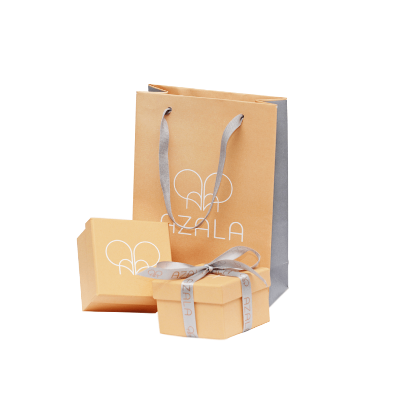 Brinco_Oval_Esmeralda_de_ouro_18k